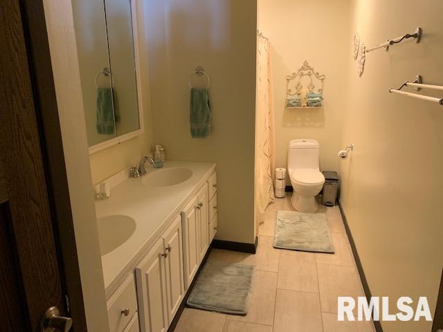 242 Cravens Road Springfield, IL 62712 - Photo 11 of 17