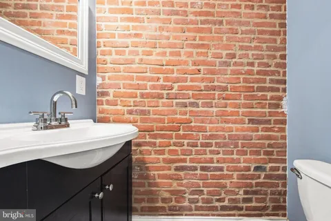 $370,000 | 23 West Barney Street, Baltimore, MD 21230