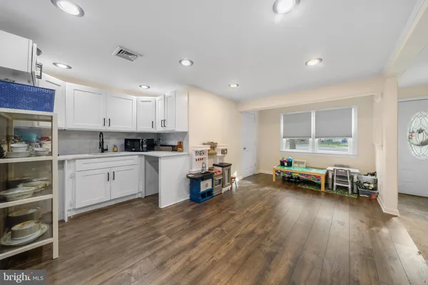 $550,000 | 401 Sheffield Road, Cherry Hill, NJ 08034