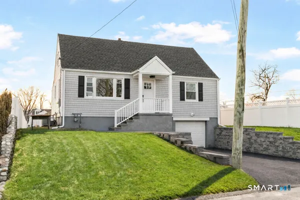 $750,000 | 115 Washington Parkway, Stratford, CT 06615