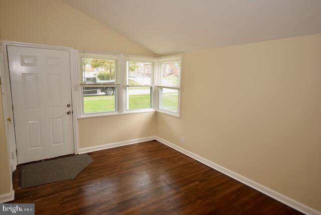 1308 Ardsley Road Swarthmore, PA 19081 - Photo 4 of 25 Living Room