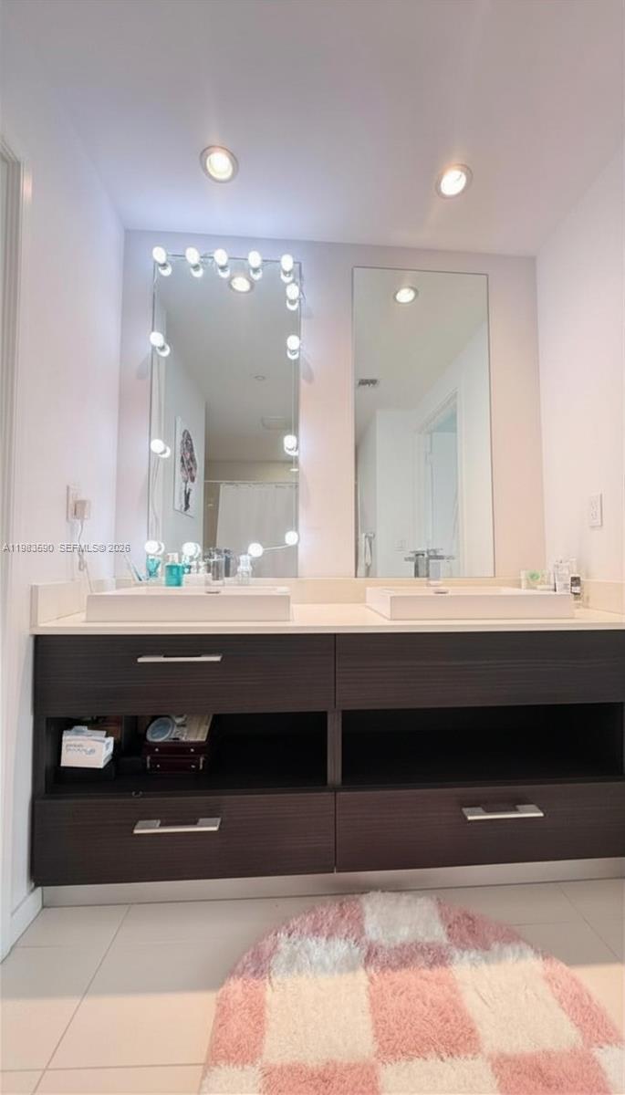 45 Southwest 9th Street, Unit 3809 Miami, FL 33130 - Photo 8 of 21