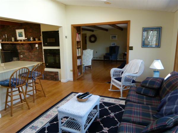28 Sunrise Road Boxford, MA 01921 - Photo 5 of 24