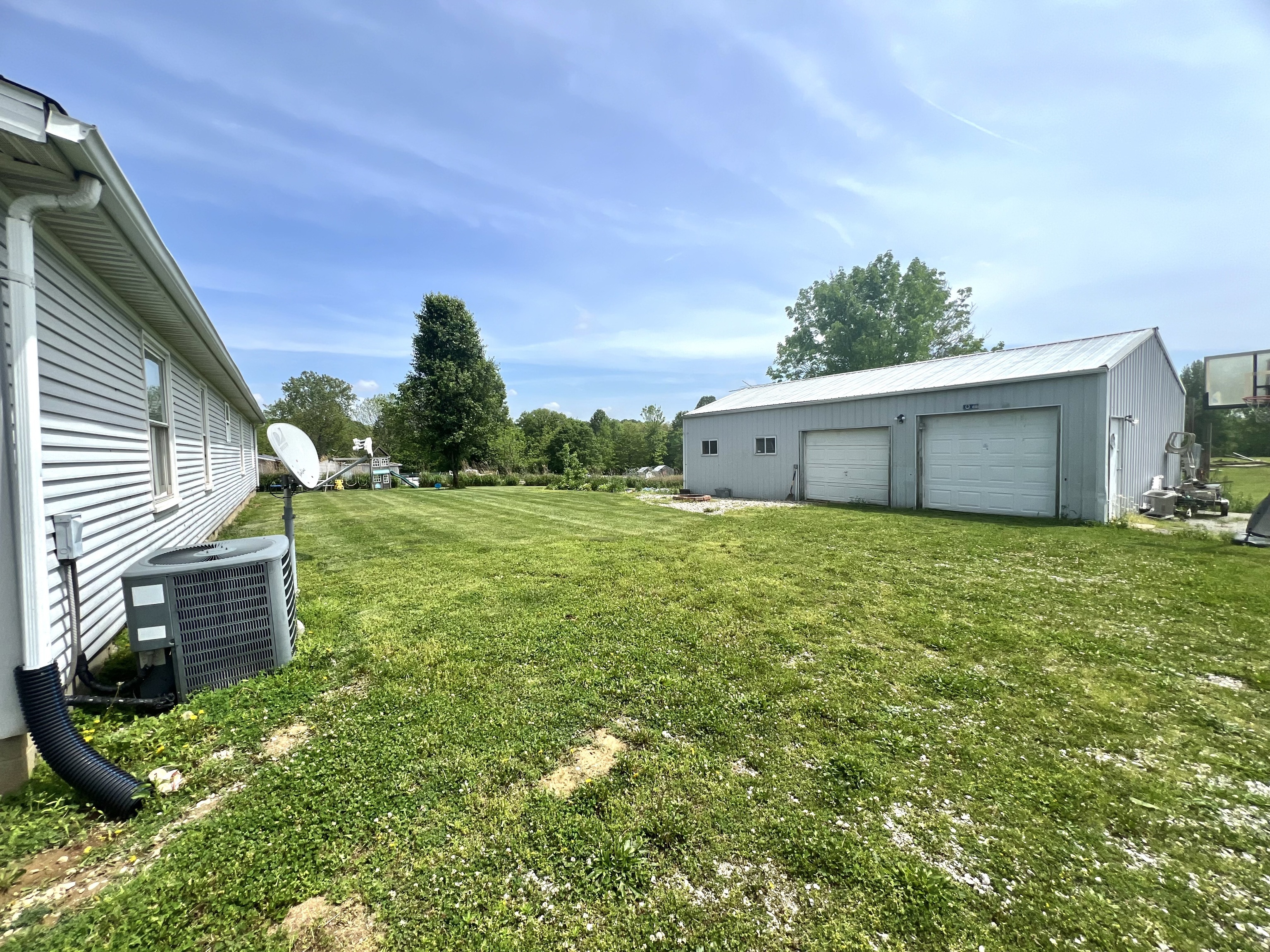 4639 West Foltz Road Dupont, IN 47231 - Photo 8 of 27