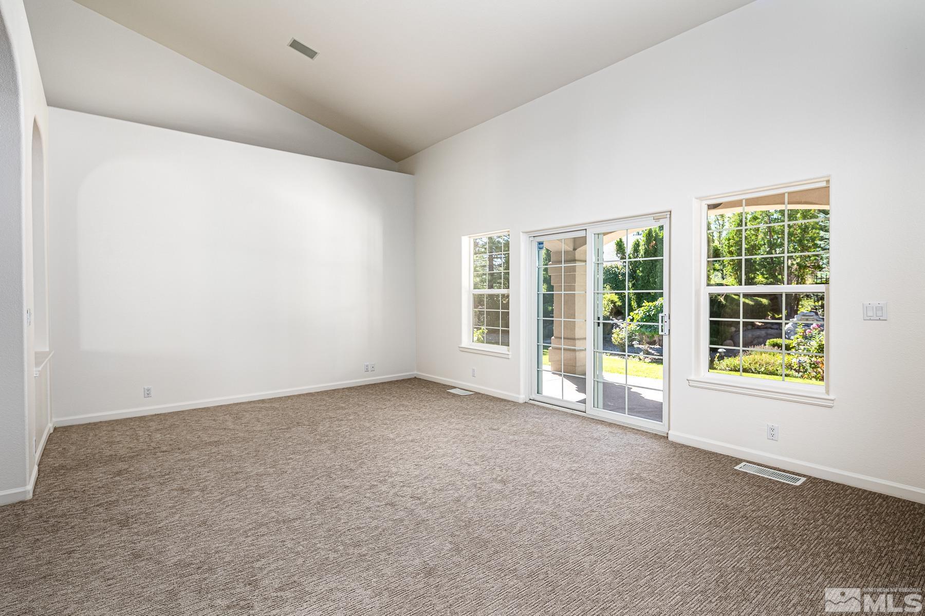 40 Gazelle Road Reno, NV 89511 - Photo 4 of 31 Photo 4