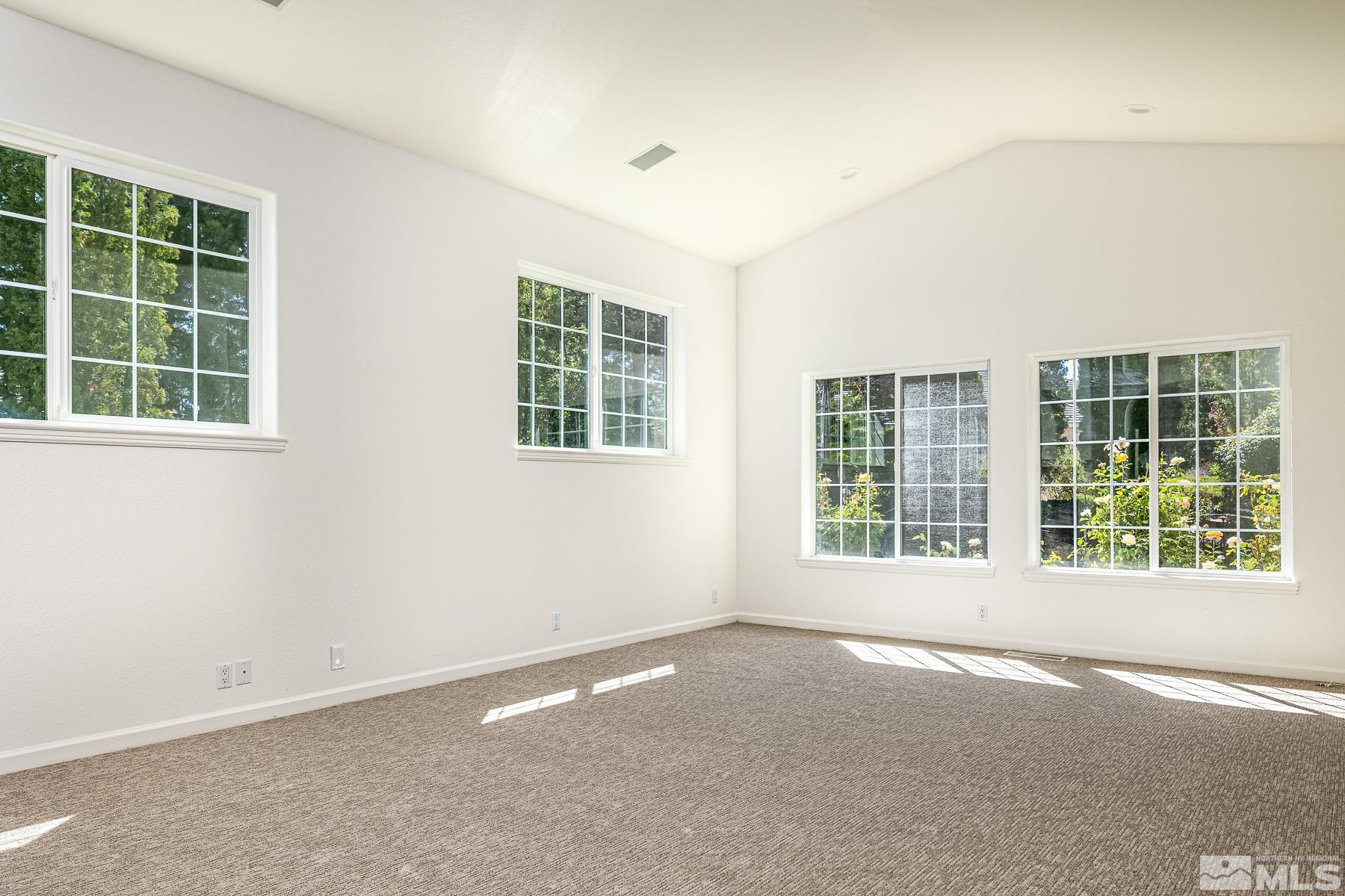 40 Gazelle Road Reno, NV 89511 - Photo 9 of 31 Photo 9