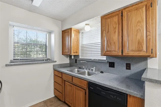 $1,695 | 3116 Timber Ridge Point, Grapevine, TX 76051