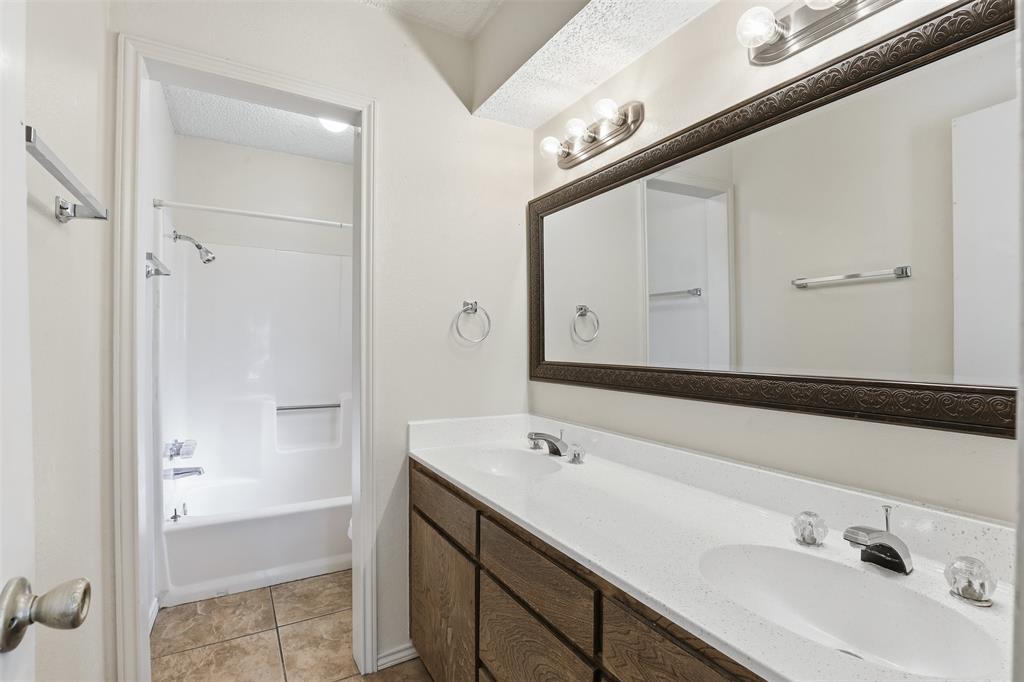 3116 Timber Ridge Point Grapevine, TX 76051 - Photo 15 of 21