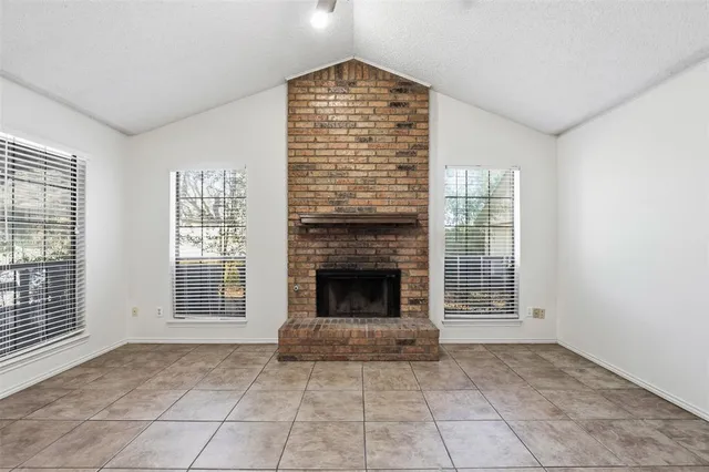 $1,695 | 3116 Timber Ridge Point, Grapevine, TX 76051