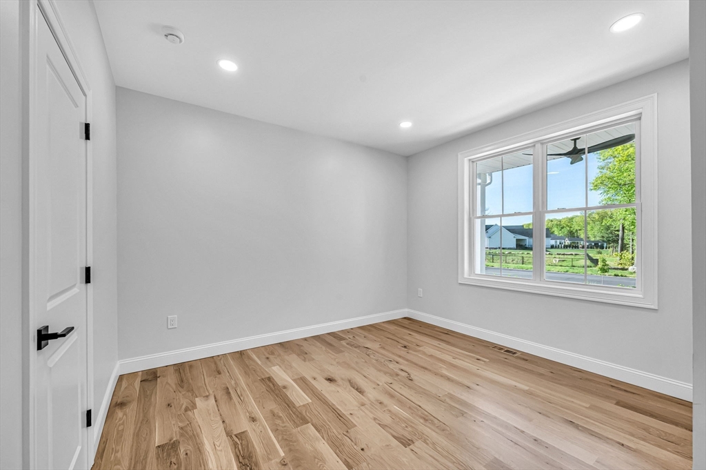 14 Balsam Hl Road Ludlow, MA 01056 - Photo 20 of 42