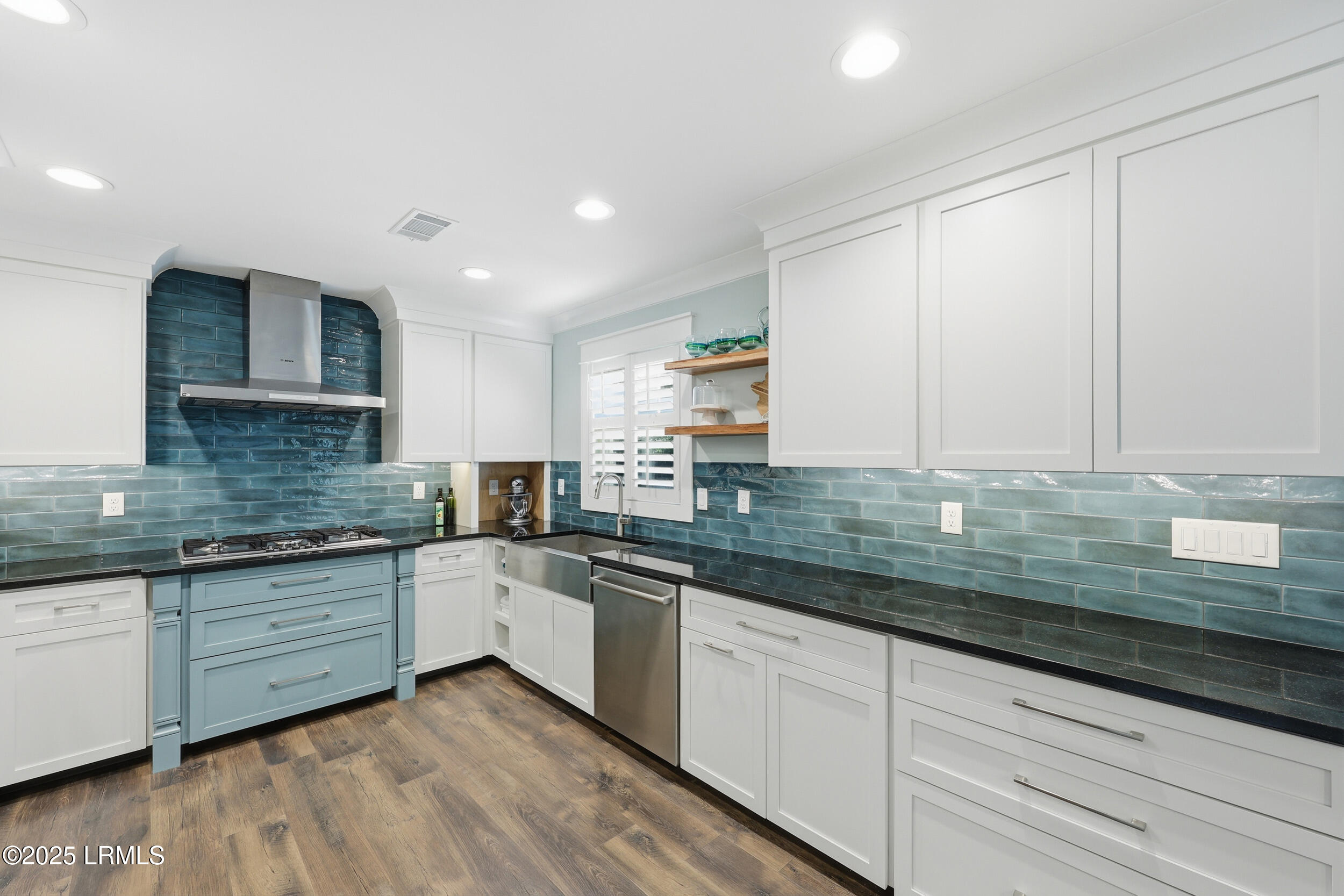 106 South Hermitage Road Beaufort, SC 29902 - Photo 25 of 57 21_ru4a0885