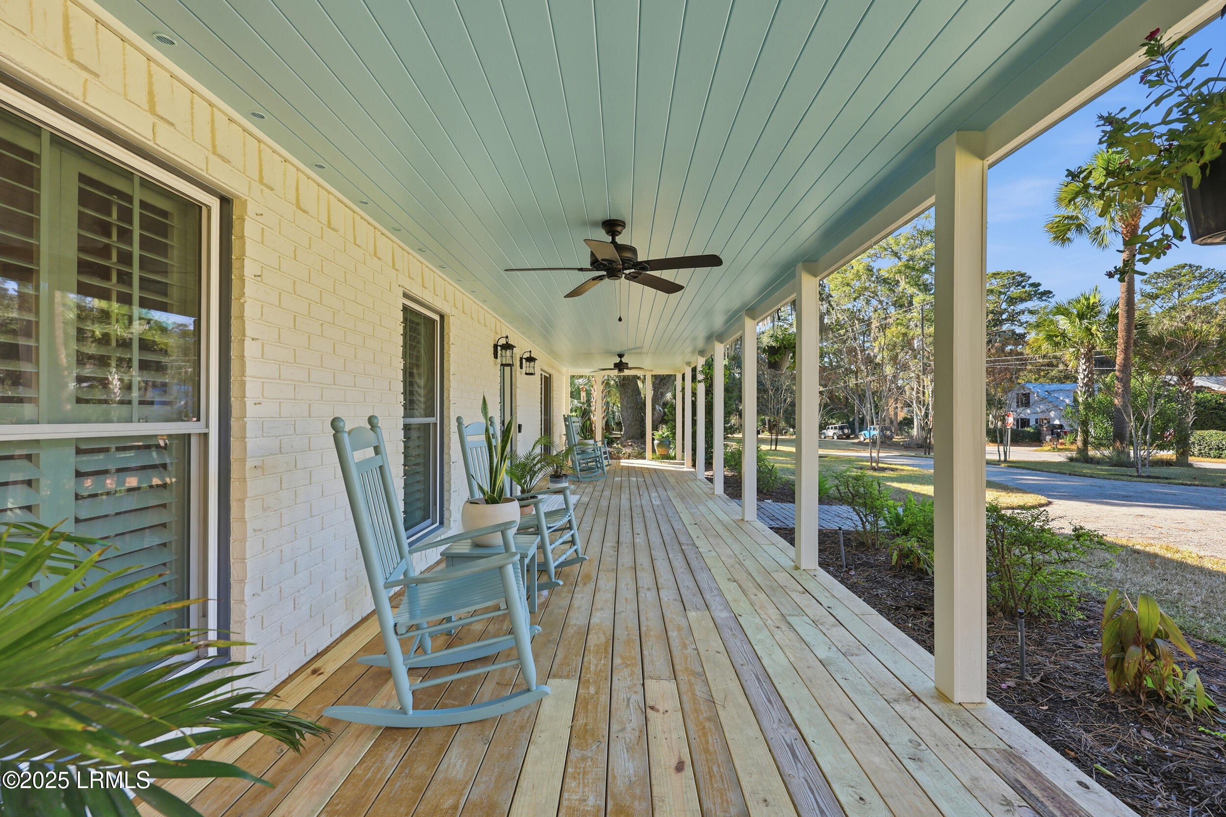 106 South Hermitage Road Beaufort, SC 29902 - Photo 10 of 57 6_ru4a1045