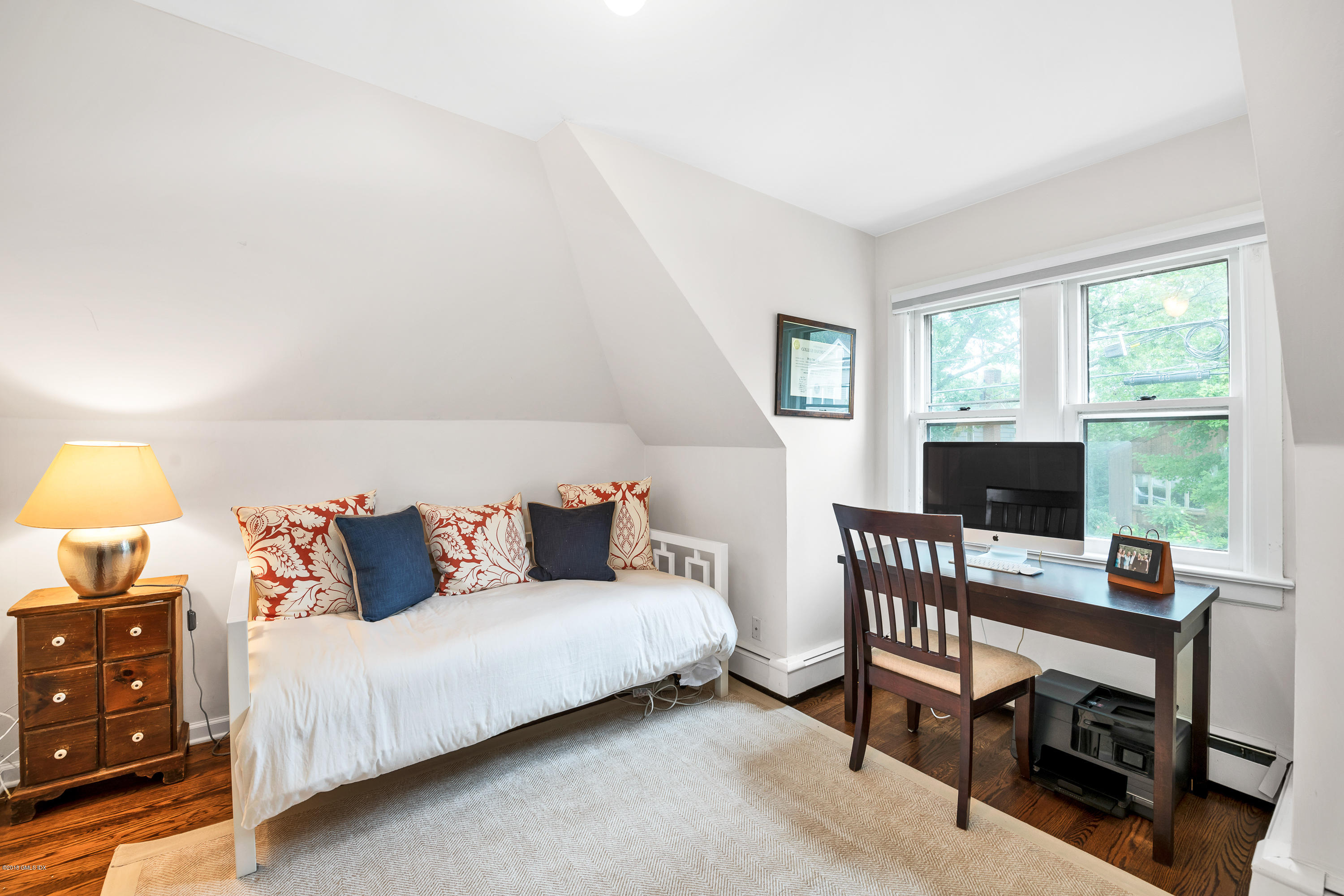 2 Grimes Road Old Greenwich, CT 06870 - Photo 17 of 28 17