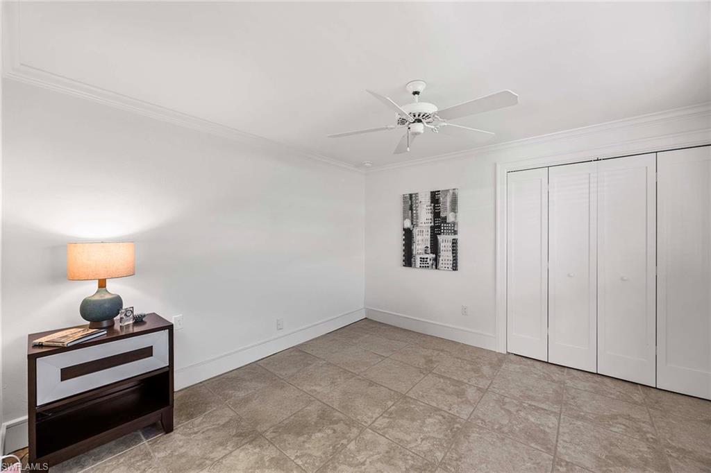 688 Parkview Lane Naples, FL 34103 - Photo 18 of 32