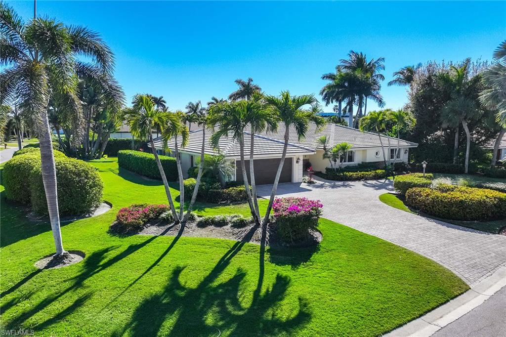 688 Parkview Lane Naples, FL 34103 - Photo 31 of 32