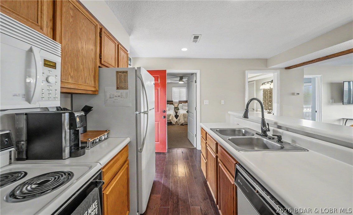 154 Tara Road, Unit 2A Lake Ozark, MO 65049 - Photo 18 of 36