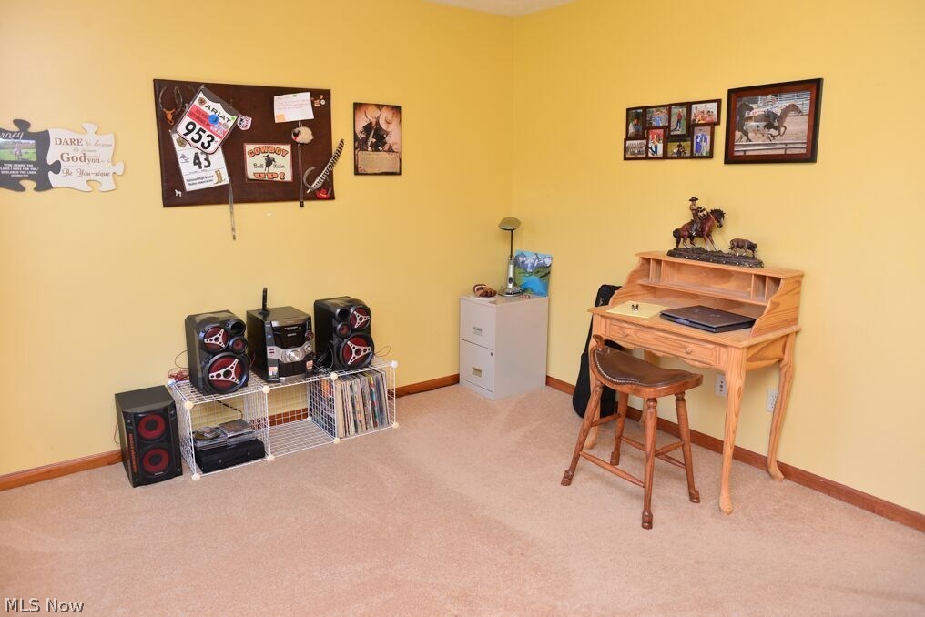 811 West Hutton Road Wooster, OH 44691 - Photo 13 of 27 Bedroom 3