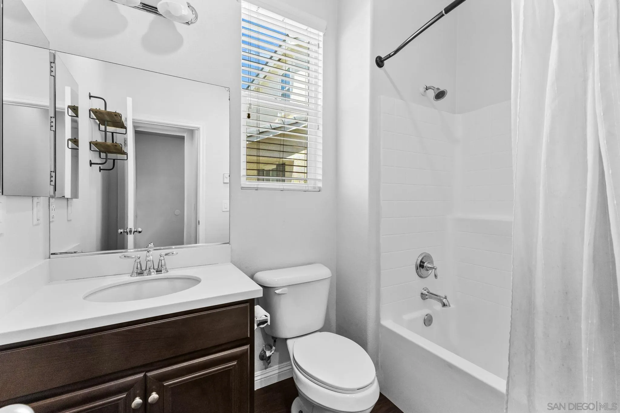 30080 Pine Needle Road Menifee, CA 92585 - Photo 15 of 48 Gallery Image 15
