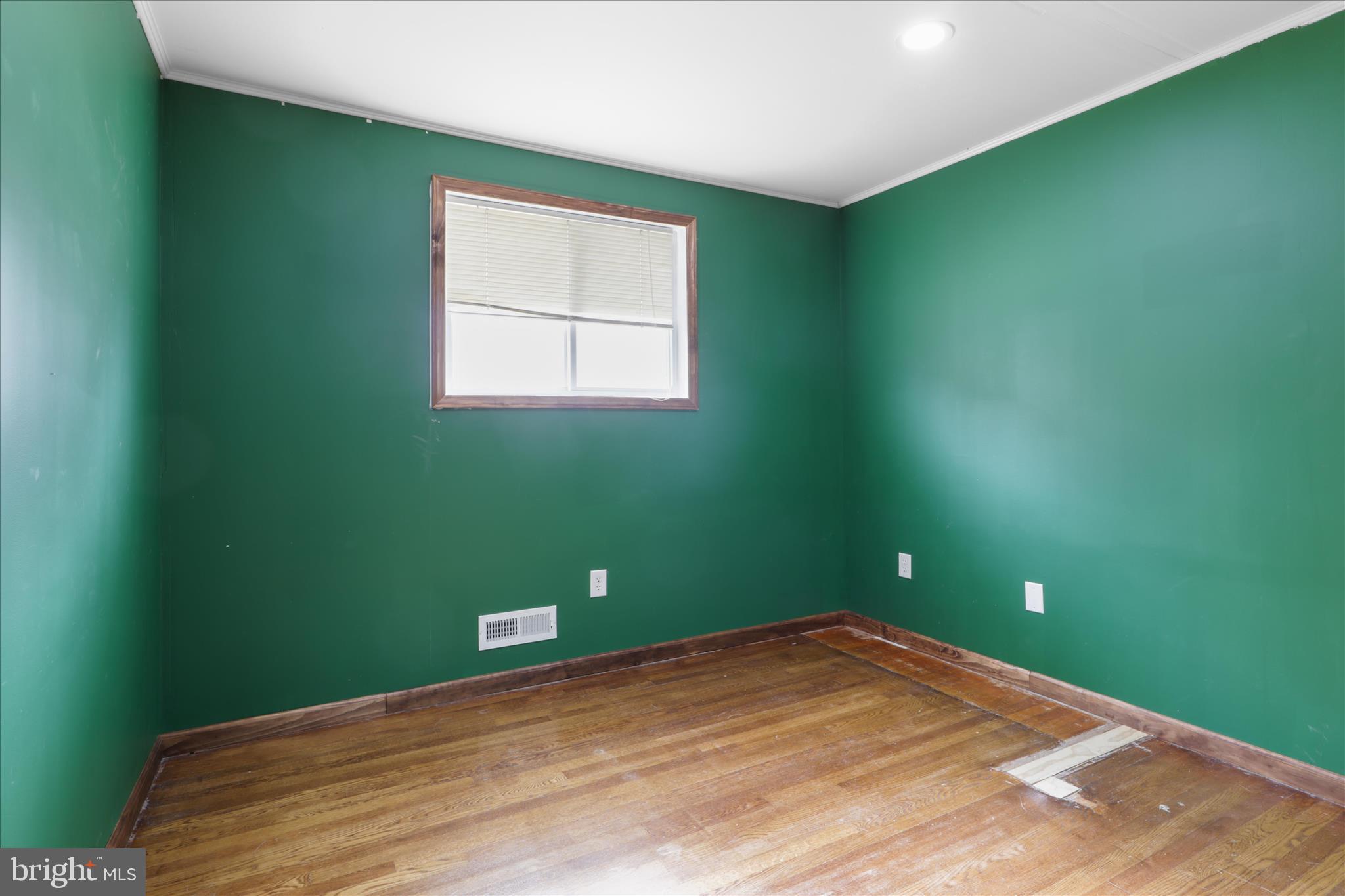 112 Main Avenue Southeast Glen Burnie, MD 21061 - Photo 13 of 45 a view of a room that has a window in it
