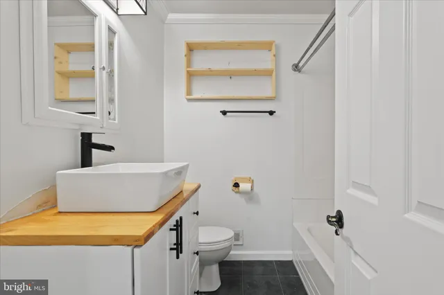 $367,500 | 112 Main Avenue Southeast, Glen Burnie, MD 21061