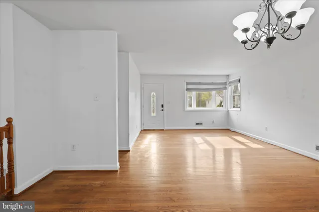 $367,500 | 112 Main Avenue Southeast, Glen Burnie, MD 21061