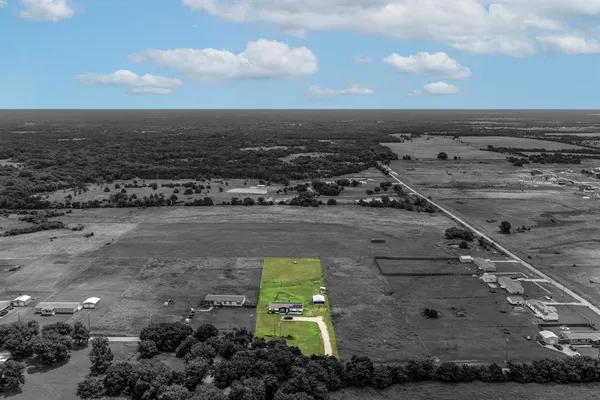 $350,000 | 2871 County Road 1076, Celeste, TX 75423