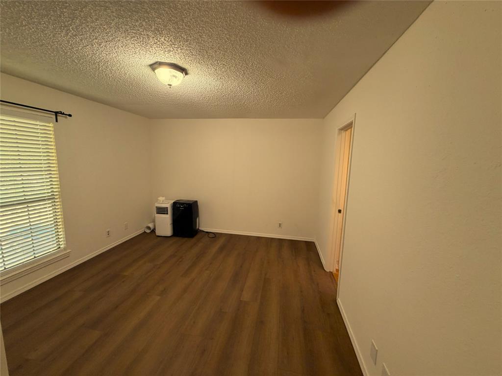 18240 Midway Road, Unit 206 Dallas, TX 75287 - Photo 10 of 16 Gallery Image 10