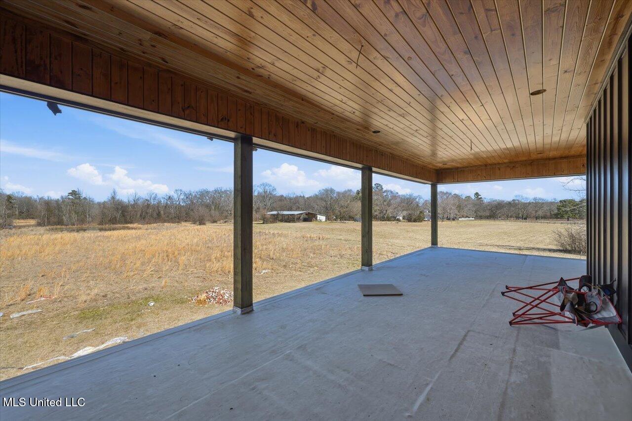 1642 Volley Campbell Road Terry, MS 39170 - Photo 6 of 77 063-1642 Volley Campbell Rd _ Home Tours