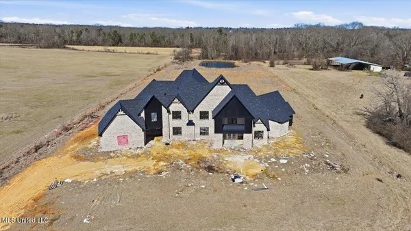 $1,650,000 | 1642 Volley Campbell Road, Terry, MS 39170