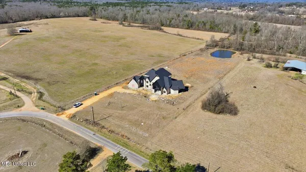 $1,650,000 | 1642 Volley Campbell Road, Terry, MS 39170
