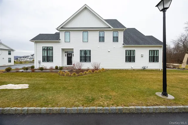 $949,000 | 247 Superior Court, Beacon, NY 12508