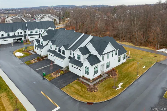 $949,000 | 247 Superior Court, Beacon, NY 12508