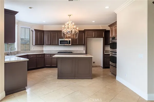 $1,220,000 | 2272 Mary Clare Street, Corona, CA 92882