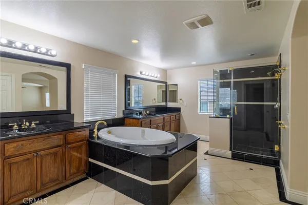 $1,220,000 | 2272 Mary Clare Street, Corona, CA 92882