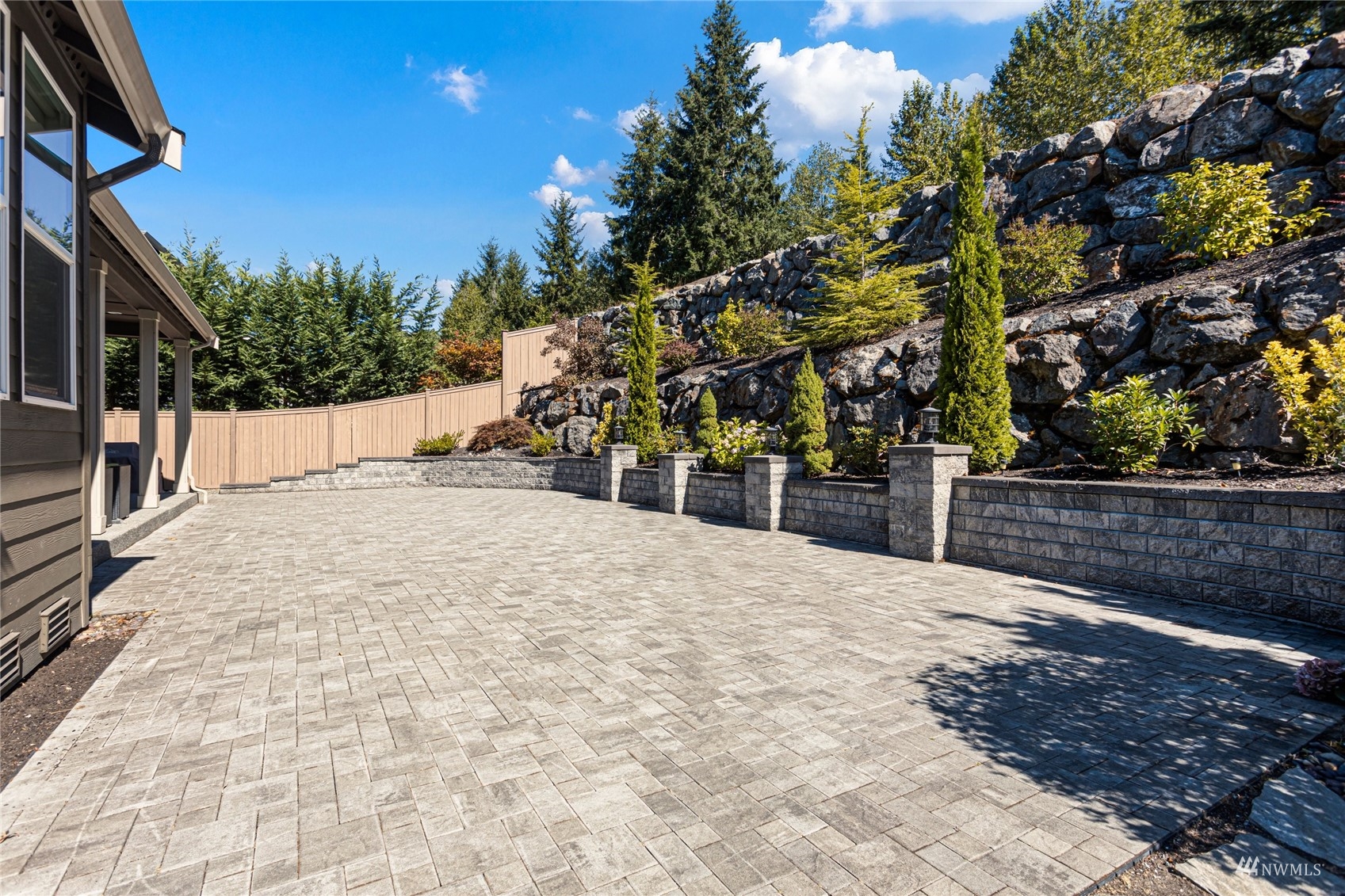 19513 58th Avenue Southeast Bothell, WA 98012 - Photo 30 of 32 Gallery Image 30