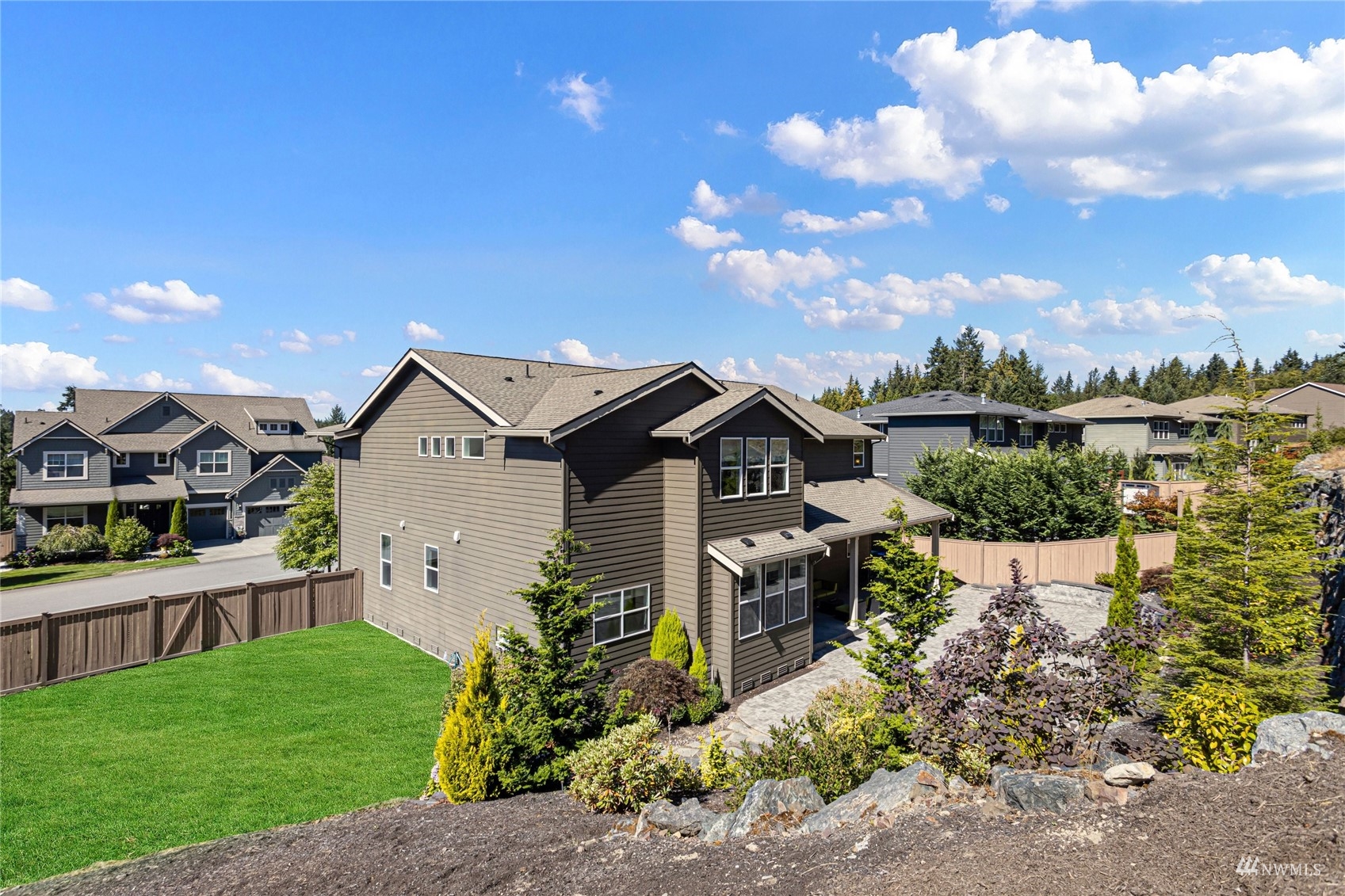 19513 58th Avenue Southeast Bothell, WA 98012 - Photo 31 of 32 Gallery Image 31