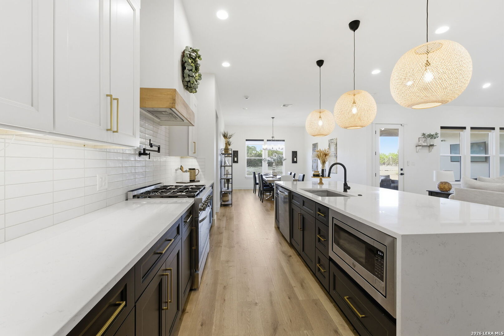 541 Rio Azul Pipe Creek, TX 78063 - Photo 13 of 68