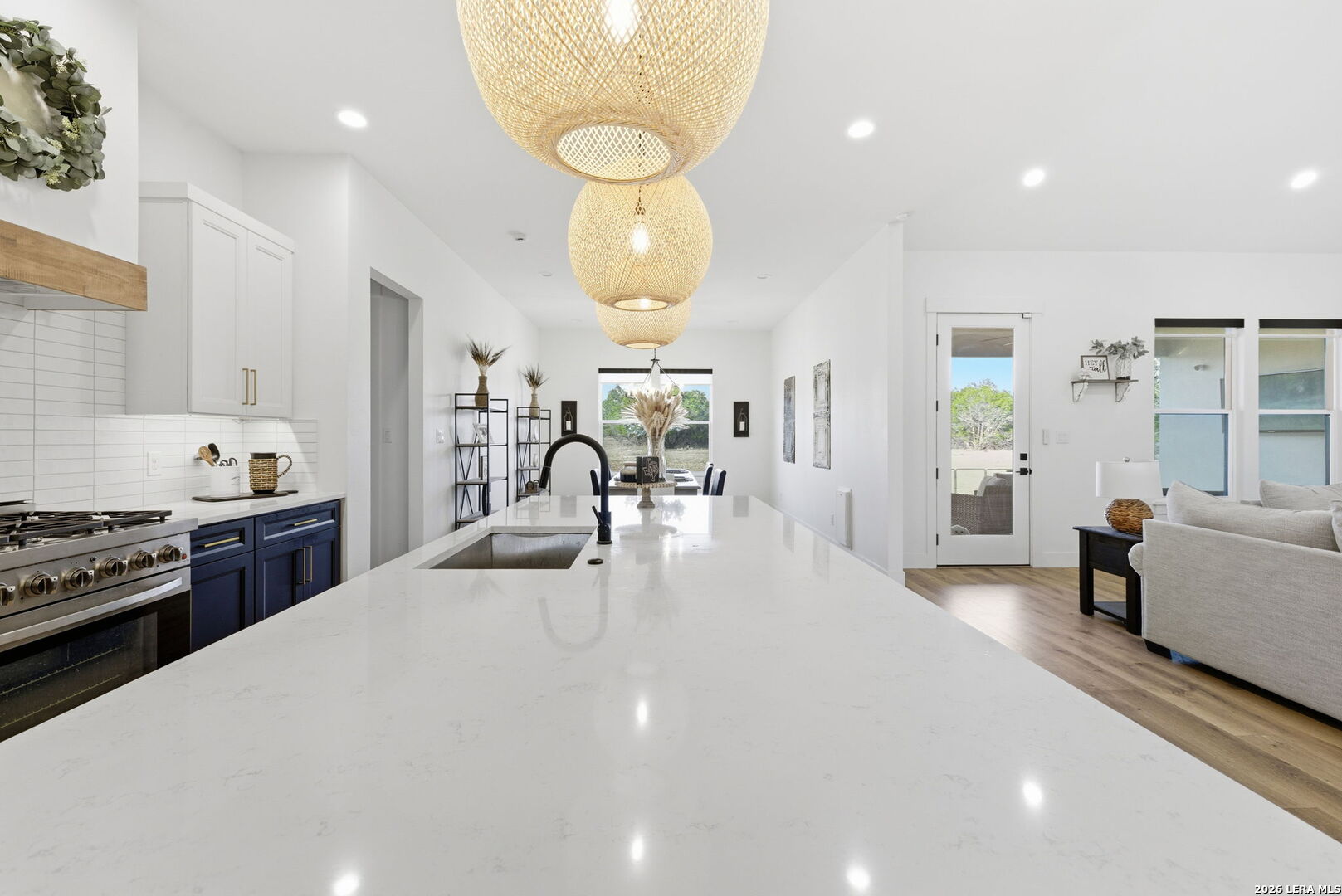 541 Rio Azul Pipe Creek, TX 78063 - Photo 15 of 68