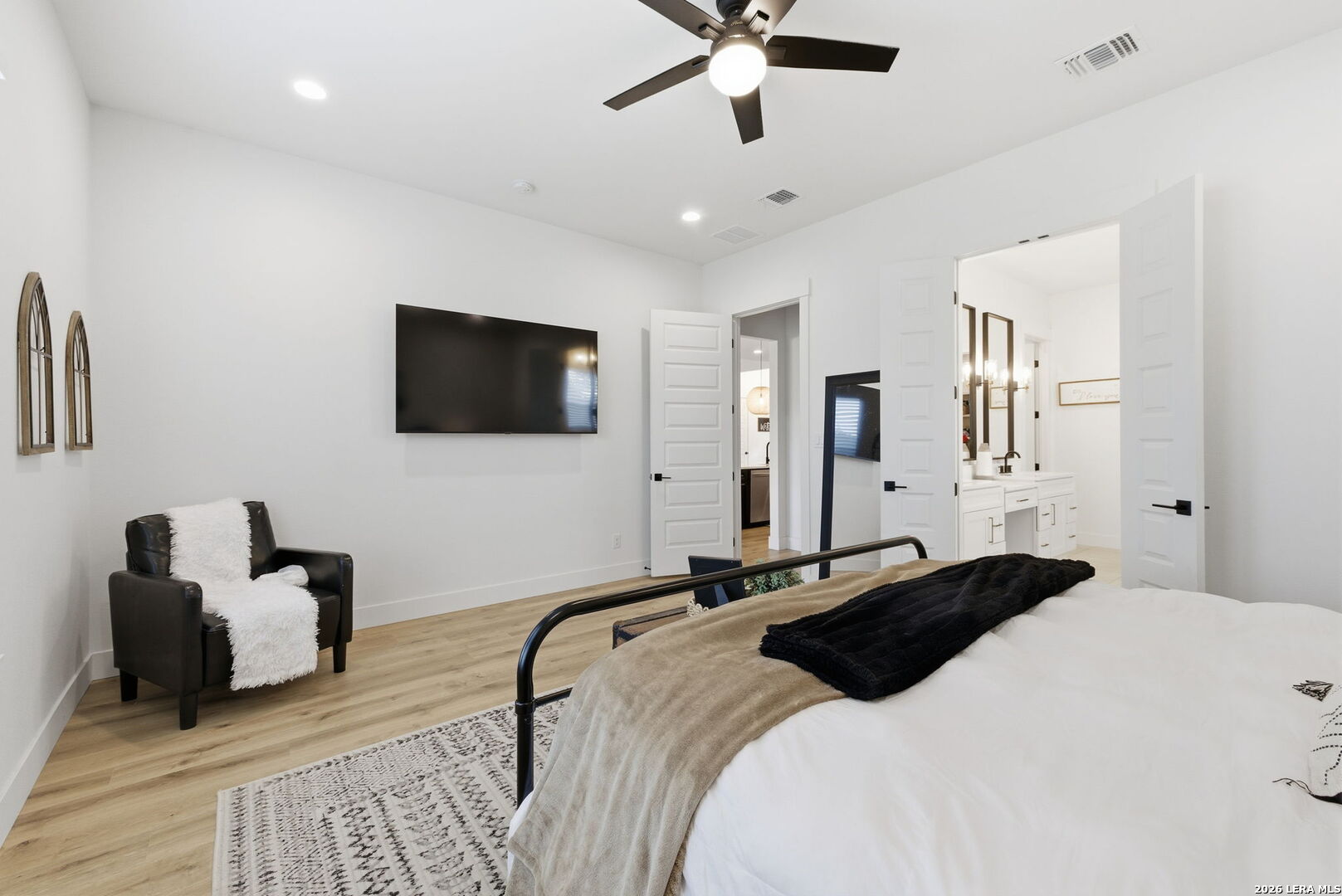 541 Rio Azul Pipe Creek, TX 78063 - Photo 27 of 68