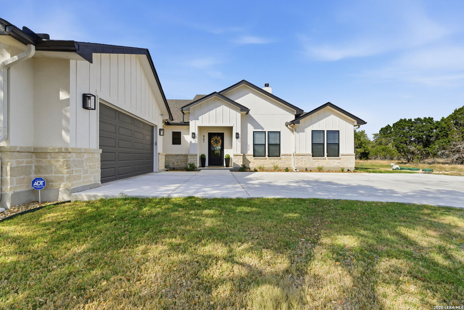 541 Rio Azul Pipe Creek, TX 78063 - Photo 4 of 68