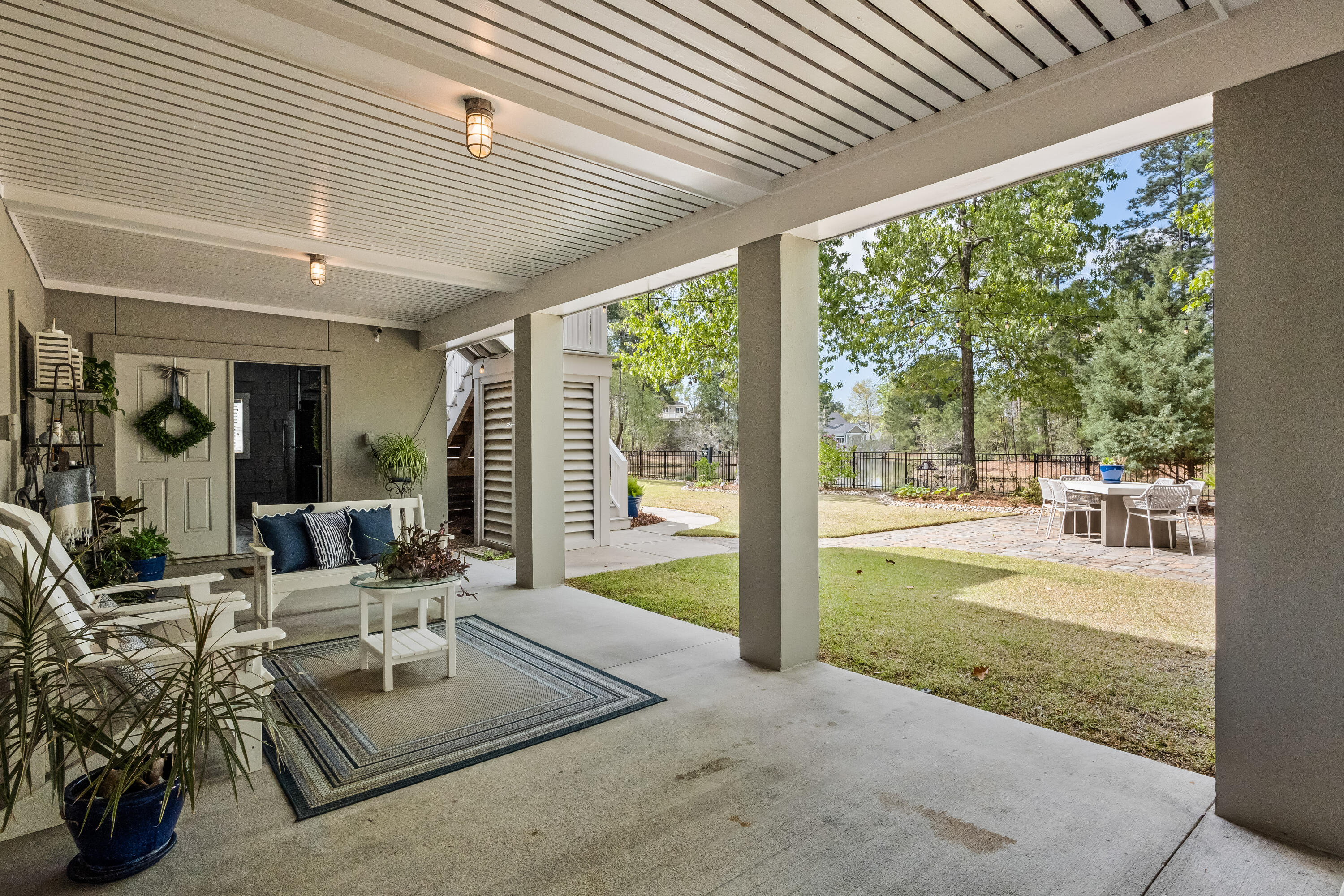 2120 Malcolm Road Mount Pleasant, SC 29466 - Photo 72 of 107 MIL Suite patio