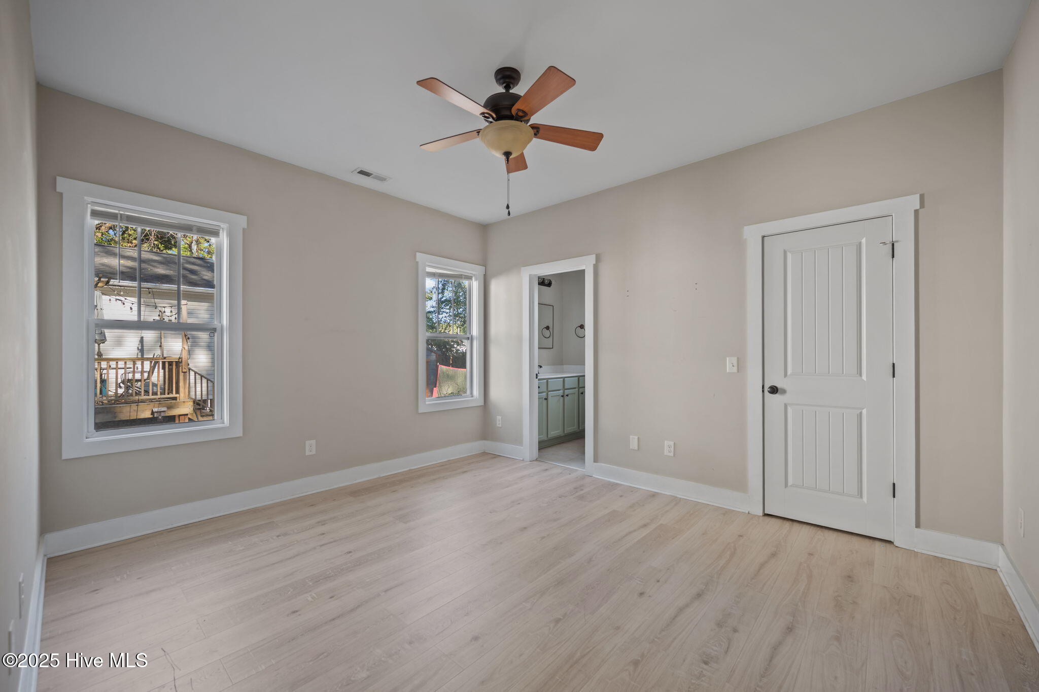 644 East Ocean Road Holly Ridge, NC 28445 - Photo 34 of 39 primarybed