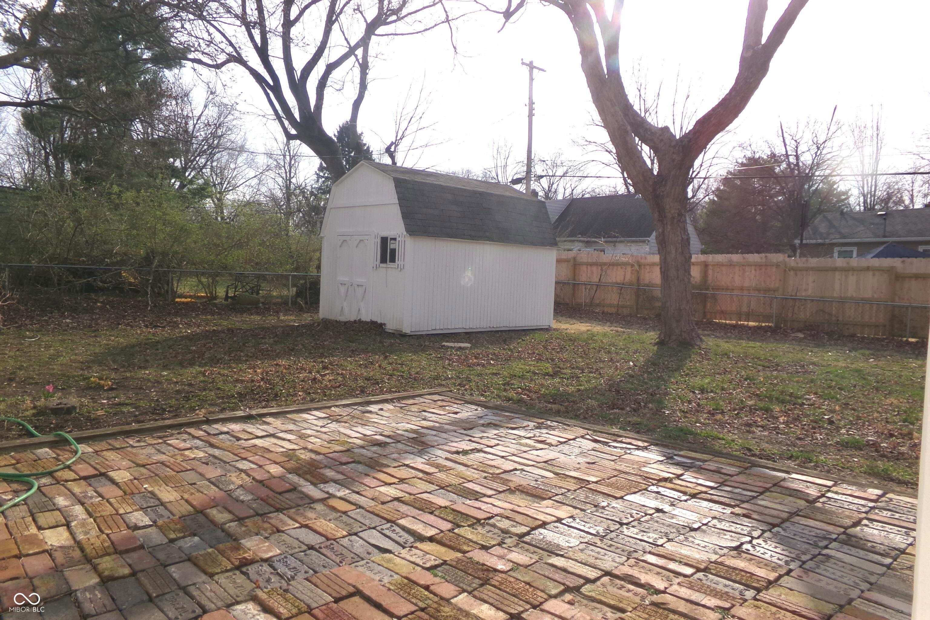 6322 Douglas Road Indianapolis, IN 46220 - Photo 7 of 37 Gallery Image 7