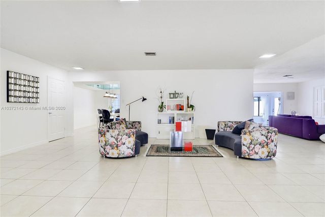 $1,850,000 | 19150 North Bay Road, Sunny Isles Beach, FL 33160