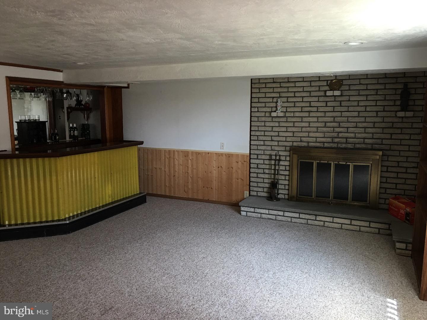 647 Colebrook Road Philadelphia, PA 19115 - Photo 20 of 25 Gallery Image 20