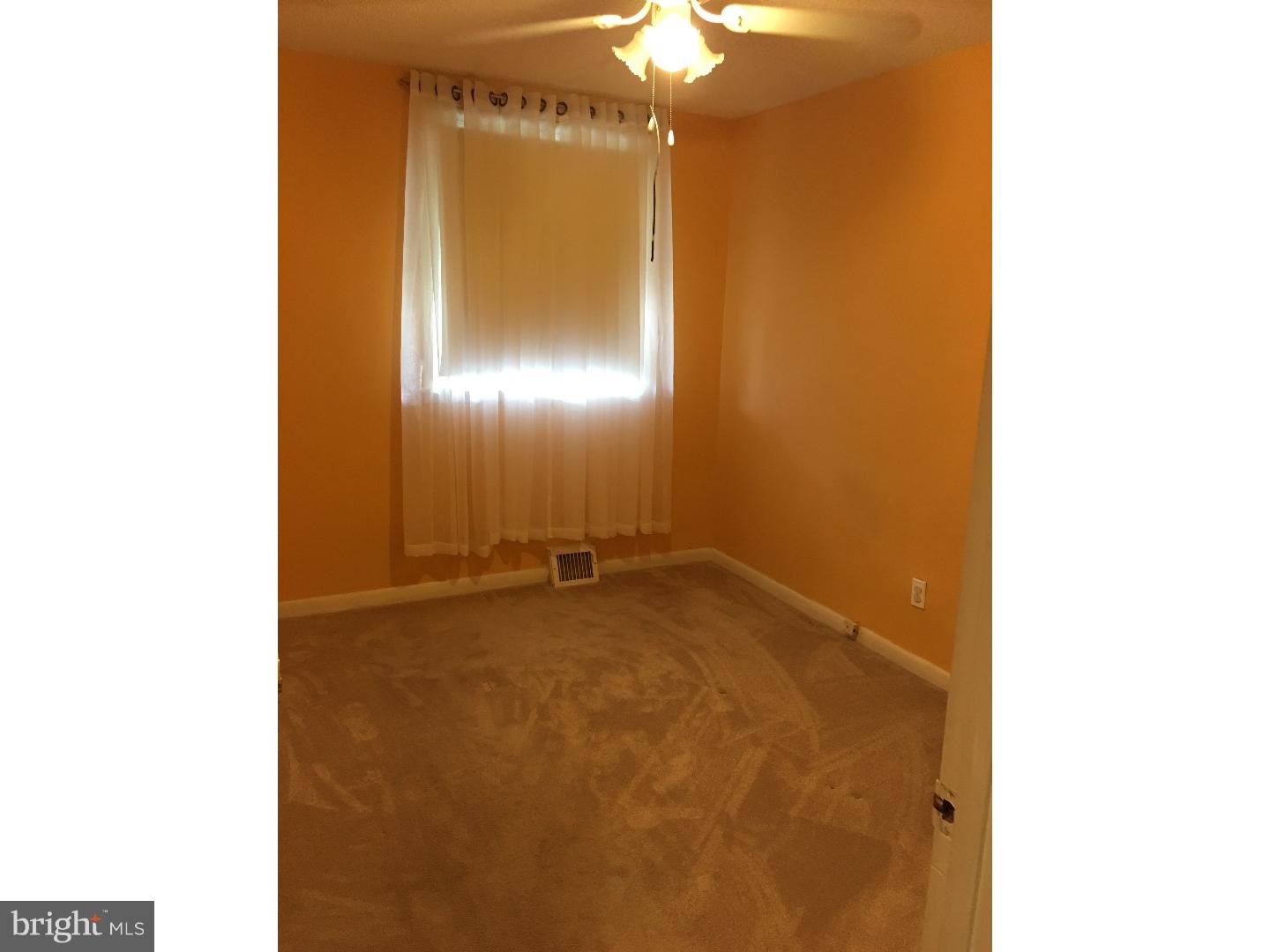 647 Colebrook Road Philadelphia, PA 19115 - Photo 7 of 25 Gallery Image 7