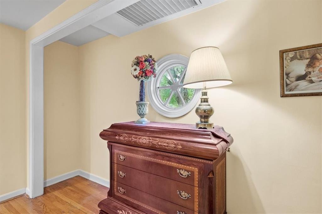 406 Fox Chapel Road Pittsburgh, PA 15238 - Photo 23 of 49 Gallery Image 23