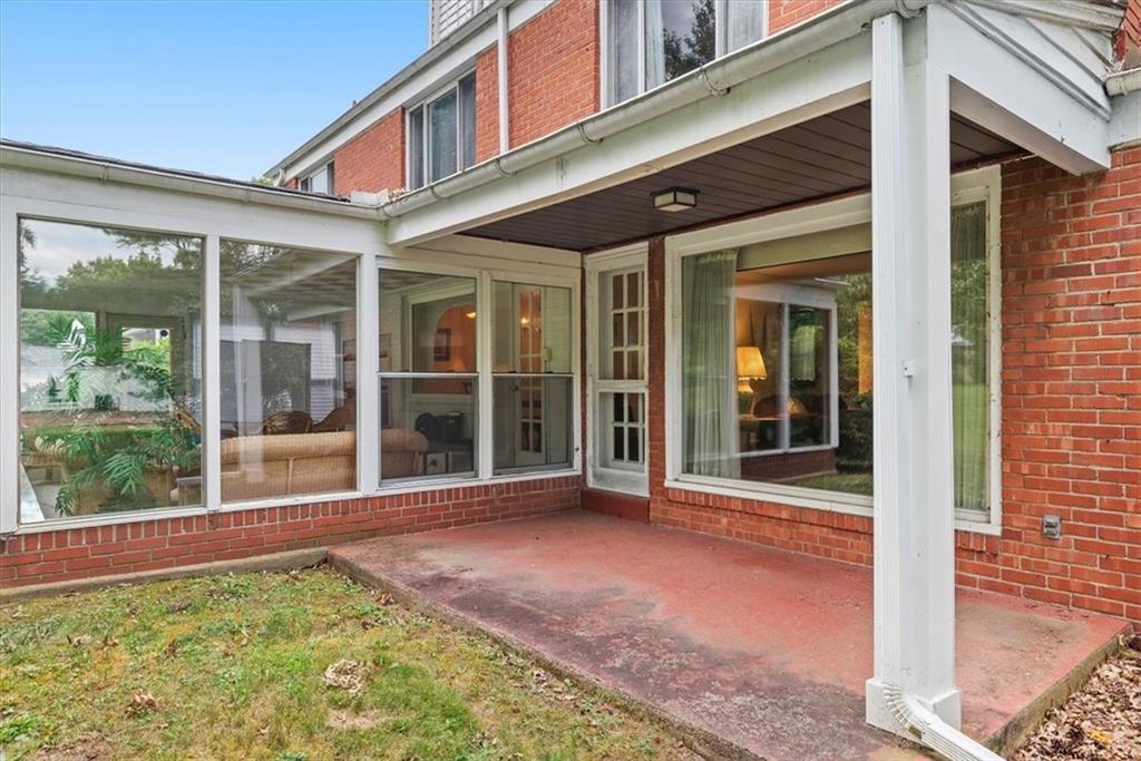 406 Fox Chapel Road Pittsburgh, PA 15238 - Photo 38 of 49 Gallery Image 38