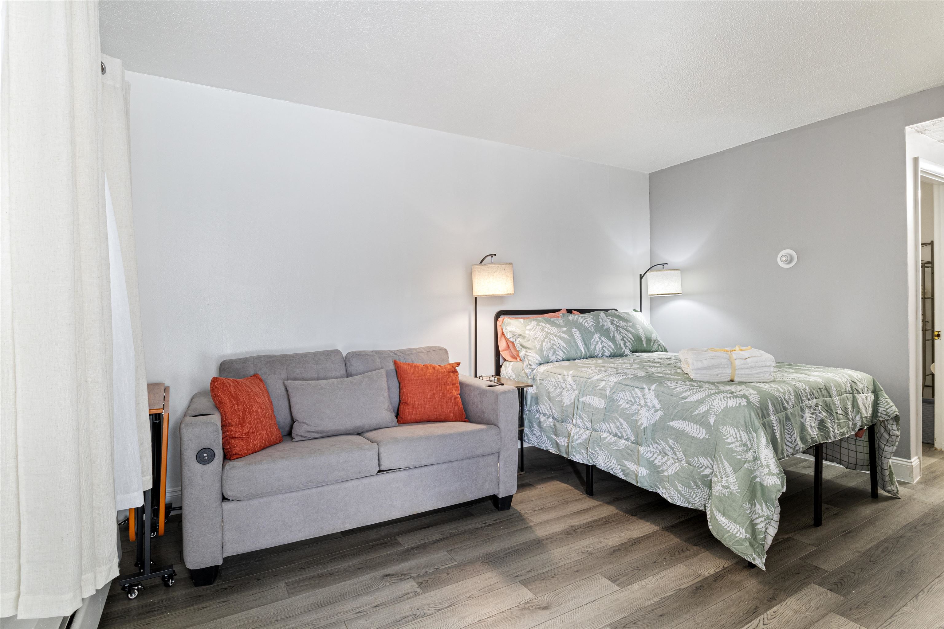 933 Ocean Boulevard, Unit 11 Hampton, NH 03842 - Photo 2 of 27