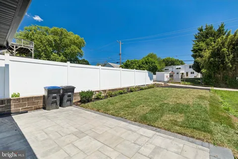 $725,000 | 232 East 6th Avenue, Conshohocken, PA 19428